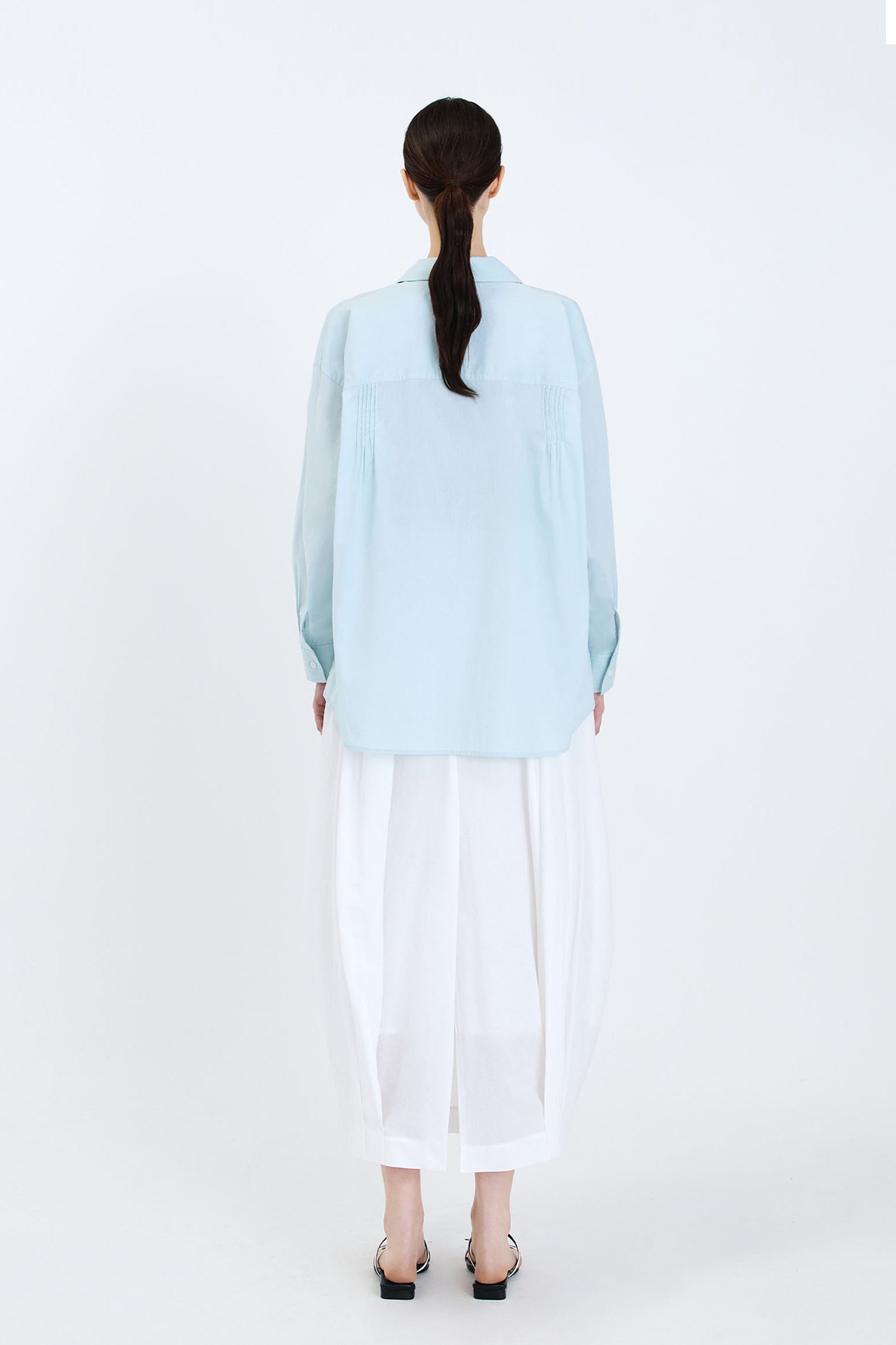 #color_light-blue