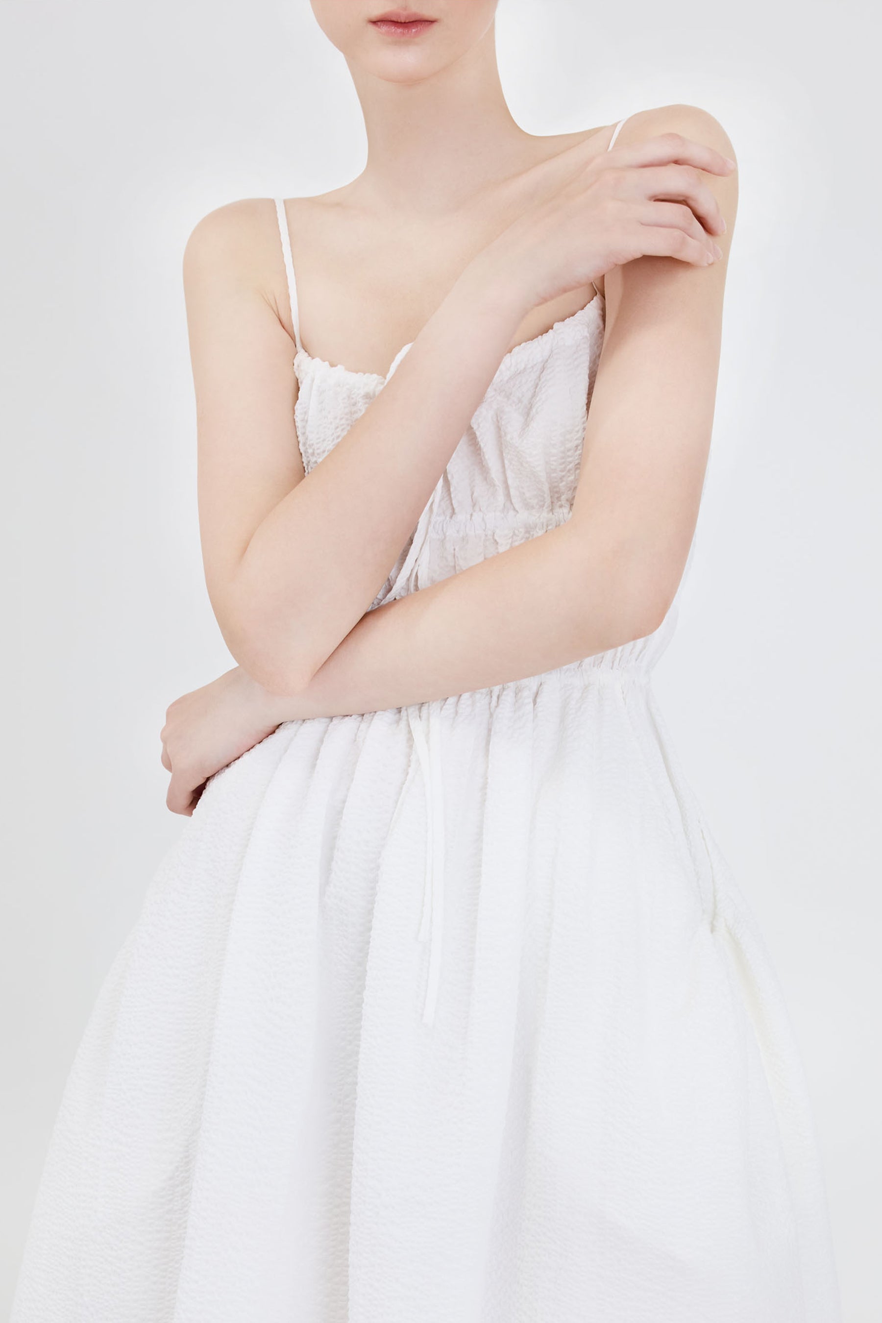 #color_white