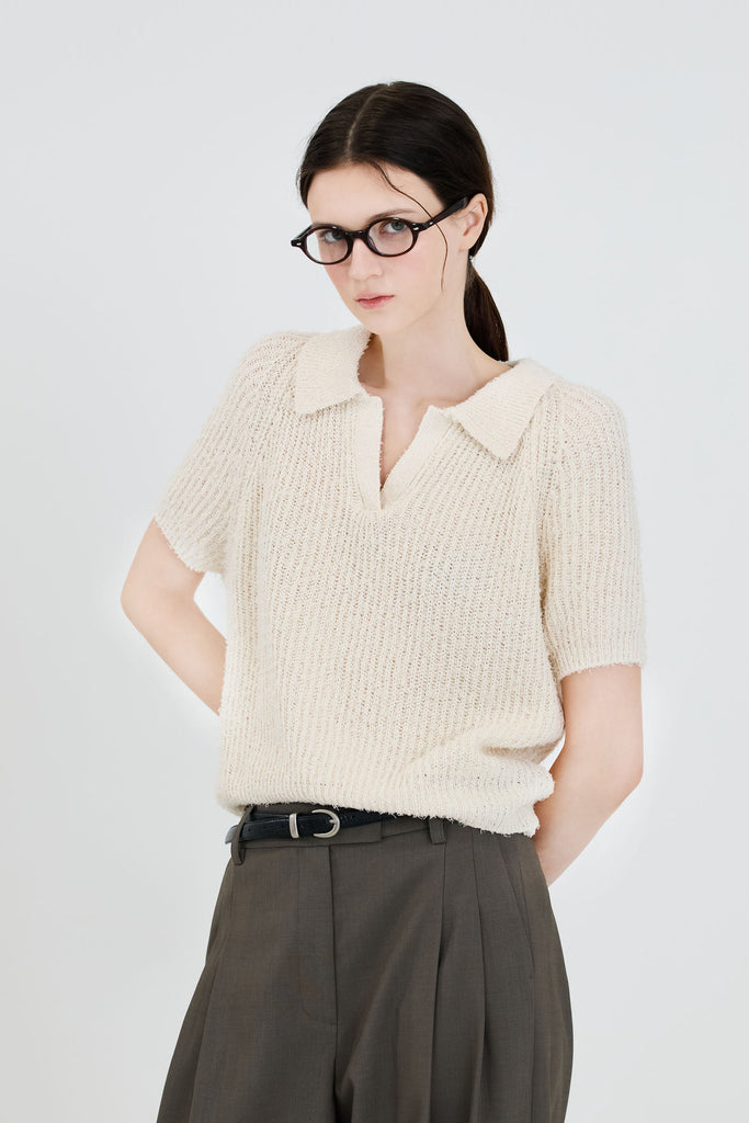#color_light-beige