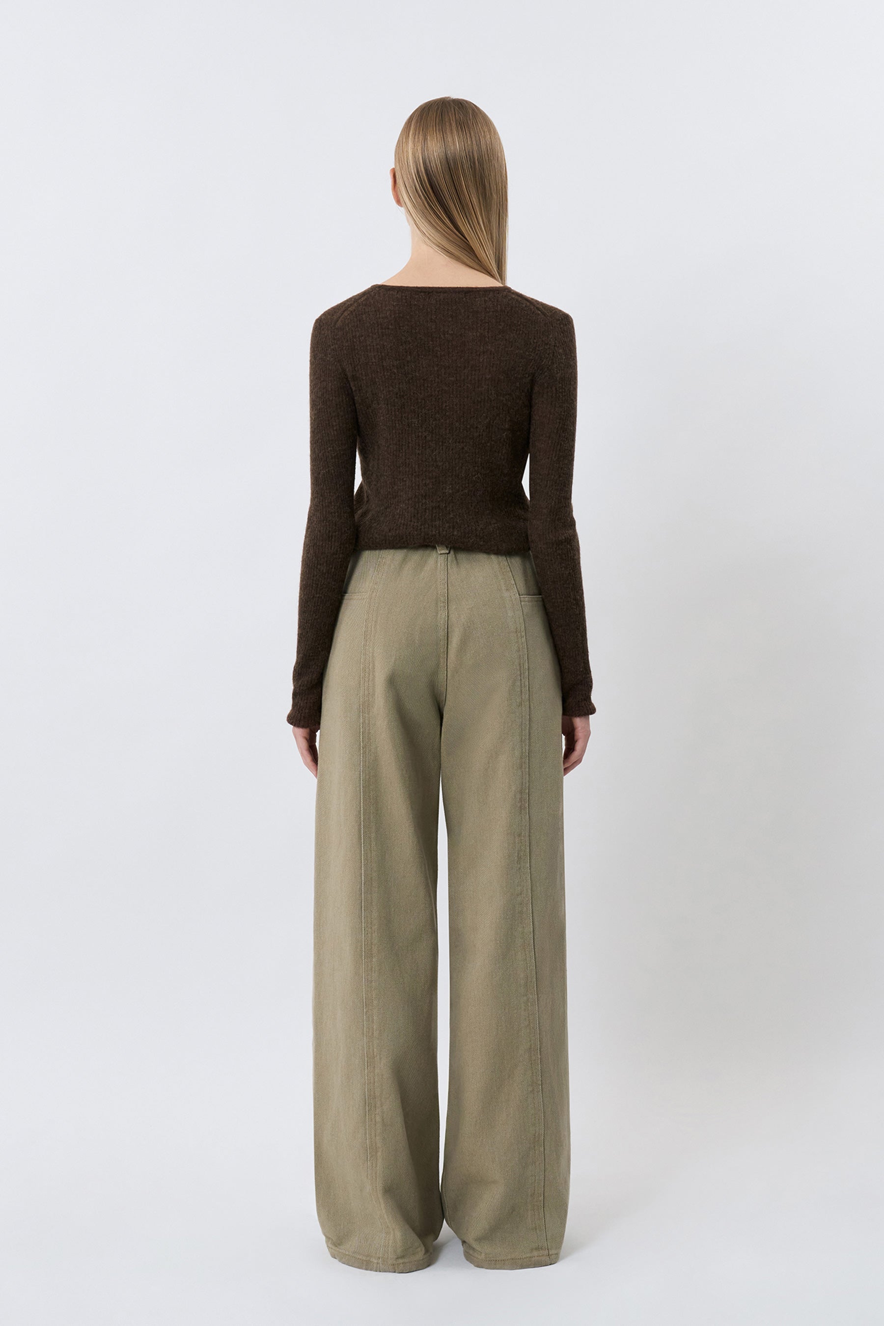 #color_brown