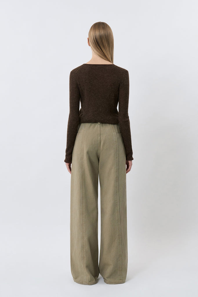 #color_brown