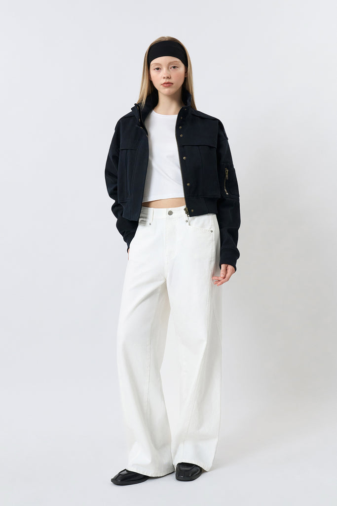 #color_deep-navy