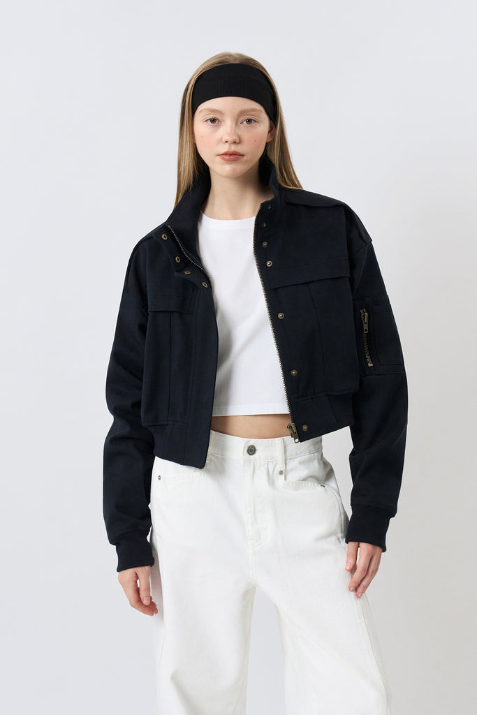 #color_deep-navy